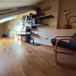 Al9 Apartment